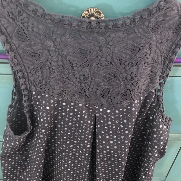 Top - Picture 4 of 5